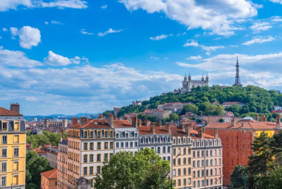 Photo de la ville de Lyon où le CROUS propose de nouveaux logements étudiants