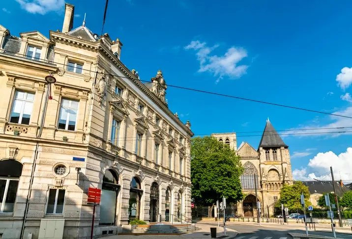 résidence étudiante à Le Mans : cliché en centre ville du Mans. Visitez et vous verrez.