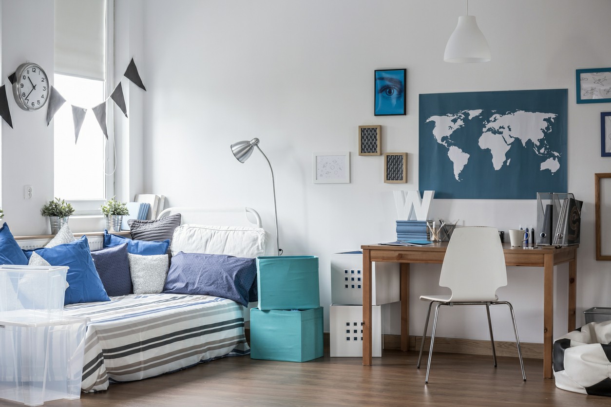 appartement étudiant à Marseille : une vue d'intérieur d'un logement d'étudiant. C'est souvent de petites espaces aménagées pour convenir aux besoins de la vie courante. 